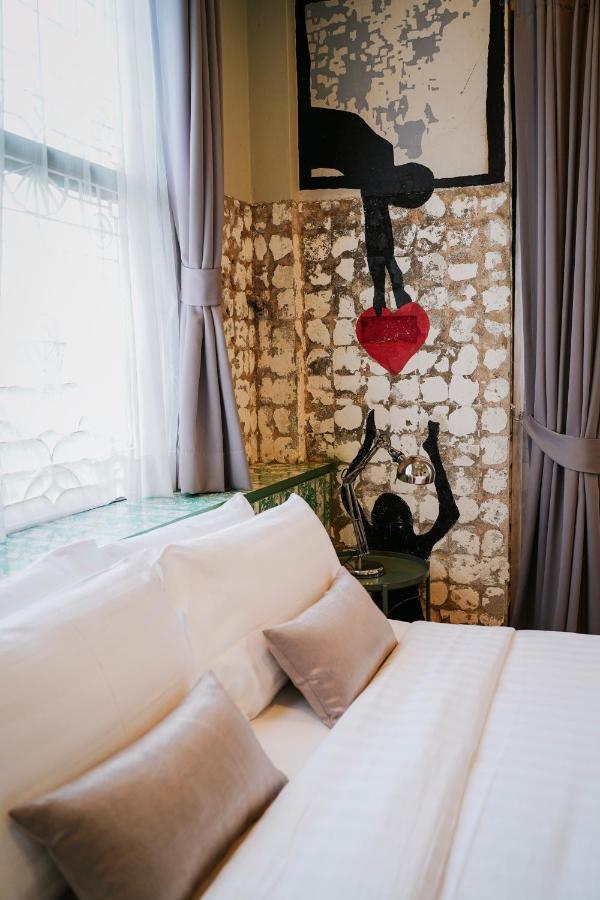 Azure Hostel Bangkok Bagian luar foto